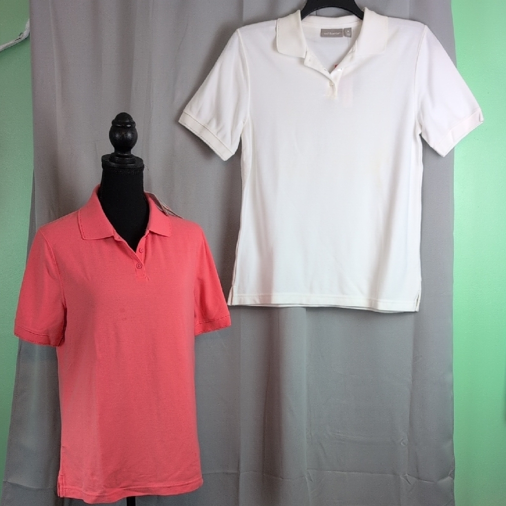 Croft & Barrow Women's Button Down Shirts‎ - White and Coral